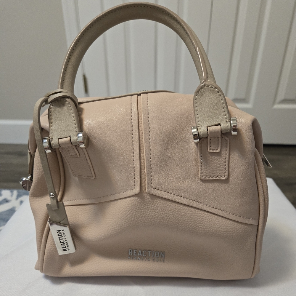 Pale pink Kenneth Cole handbag NWT